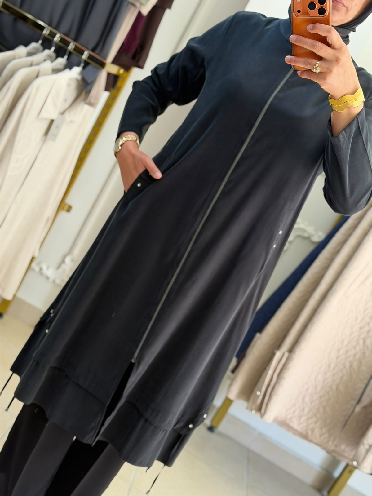 Nihal Kap 1043 — Siyah [stokoz:2pIGG0CIaQAERtwfFKVv%3ASiyah%3A0%3A11jzezl]