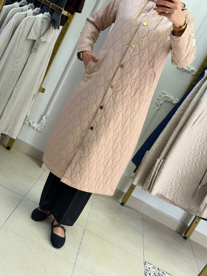 Ayşe Akay Kap 1042 — Vizon [stokoz:yzQwqZNe50Uv7yWaoSPT%3AVizon%3A3%3Anhpdmj]