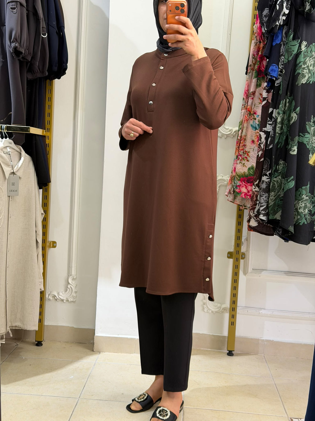 Liva Tunik 1026 — Kahverengi [stokoz:om6IkDXqt0AocHSpR43i%3AKahverengi%3A1%3A1k8dyjx]