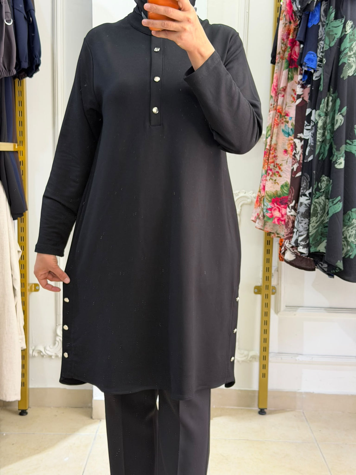Liva Tunik 1026 — Siyah [stokoz:om6IkDXqt0AocHSpR43i%3ASiyah%3A1%3Acs8yst]